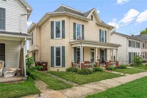 Exterior - 24 E 5th St, Franklin, OH 45005 photo 1 of 8
