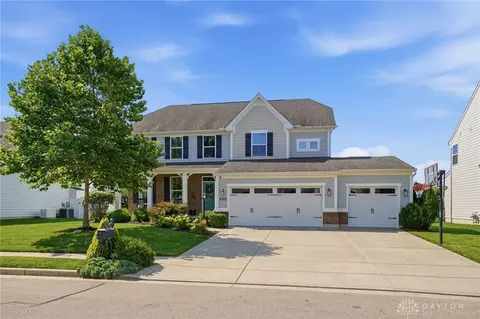 3302 Heatherstone Dr, Troy, OH 45373