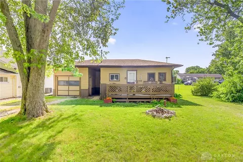 7109 Hancock Dr, Russells Point, OH 43348