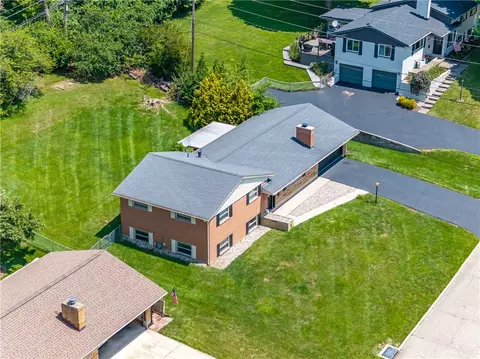 View/Area - 617 Stoneybrook Dr, Kettering, OH 45429 photo 5 of 11