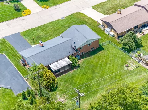 View/Area - 617 Stoneybrook Dr, Kettering, OH 45429 photo 8 of 11
