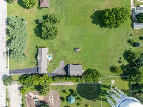 View/Area - 945 Ormsby Dr, Xenia, OH 45385 photo 10 of 11
