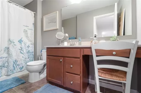 Bath - 5357 Othello Dr, Middletown, OH 45005 photo 4 of 7
