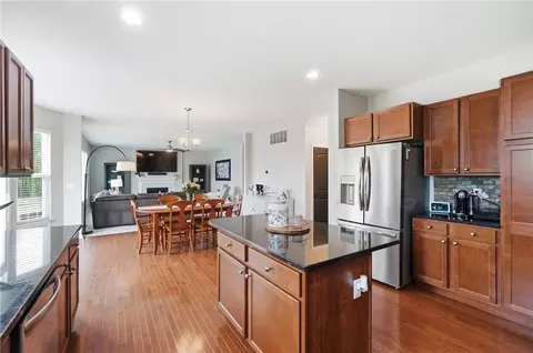 Kitchen - 5357 Othello Dr, Middletown, OH 45005 photo 5 of 5