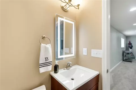 Bath - 5357 Othello Dr, Middletown, OH 45005 photo 6 of 7