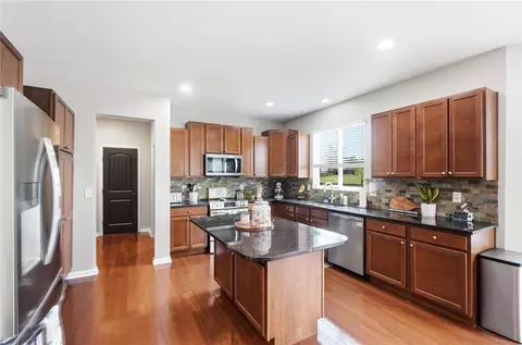Kitchen - 5357 Othello Dr, Middletown, OH 45005 photo 1 of 5