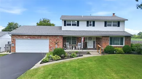 5258 E County Line Rd, Springfield, OH 45502 photo 2