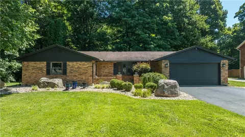 968 Dafler Rd, West Alexandria, OH 45381