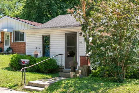 Exterior - 847 E 3rd St, Xenia, OH 45385 photo 5 of 5