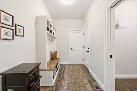 Entry Way - 5772 Rivers Fork Dr, Morrow, OH 45152 photo 4 of 6
