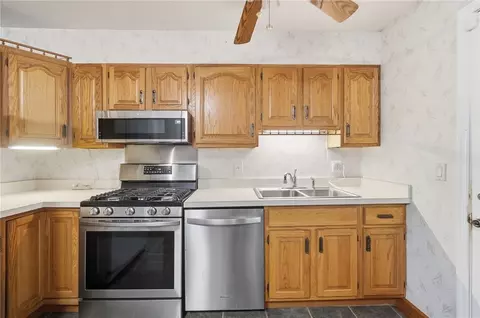 2516 Garrison Dr, Cincinnati, OH 45231 photo 15