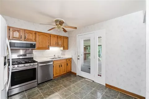 2516 Garrison Dr, Cincinnati, OH 45231 photo 13
