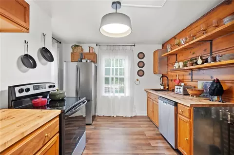 Kitchen - 3905 Far Hills Ave, Kettering, OH 45429 photo 1 of 6