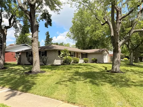 Exterior - 1071 Romanus Dr, Vandalia, OH 45377 photo 7 of 7