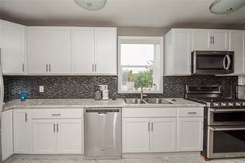 563 East Dr, Kettering, OH 45419 photo 8