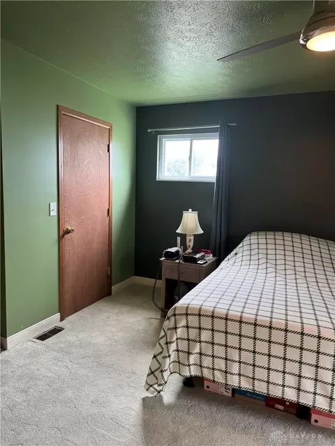 Bedroom - 1284 Pheasant Run, Springfield, OH 45503 photo 2 of 3