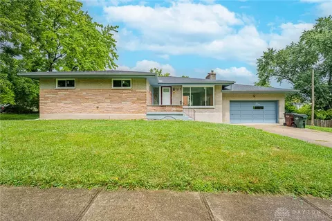 317 Elm Hill Dr, Dayton, OH 45415
