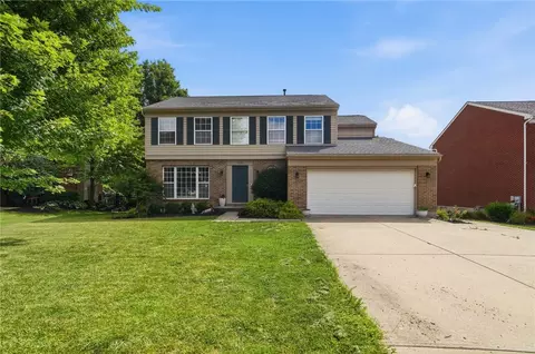 878 Grandstone Ct, Lebanon, OH 45036