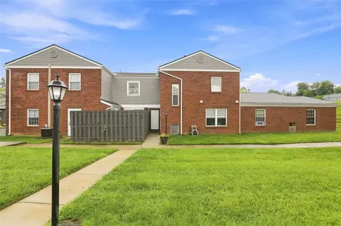 5569 Hummock Rd, Trotwood, OH 45426