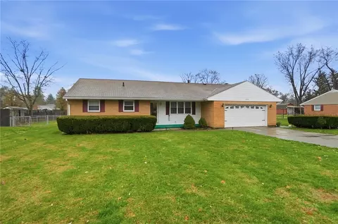 8738 Martz Paulin Rd, Franklin, OH 45005