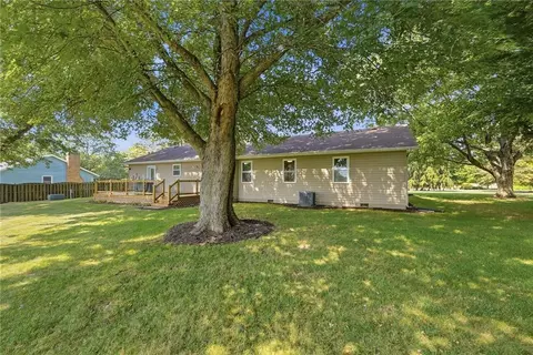 Exterior - 3620 Old Mill Rd, Springfield, OH 45502 photo 7 of 9
