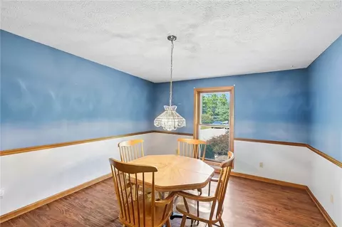 Dining - 3620 Old Mill Rd, Springfield, OH 45502 photo 2 of 2