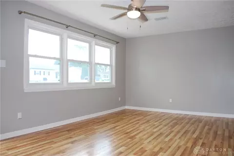 Living - 2481 Bingham Ave, Kettering, OH 45420 photo 3 of 3