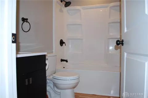 Bath - 2481 Bingham Ave, Kettering, OH 45420 photo 1 of 1