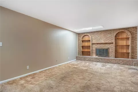 Living - 4848 Marshall Rd, Kettering, OH 45429 photo 7 of 9