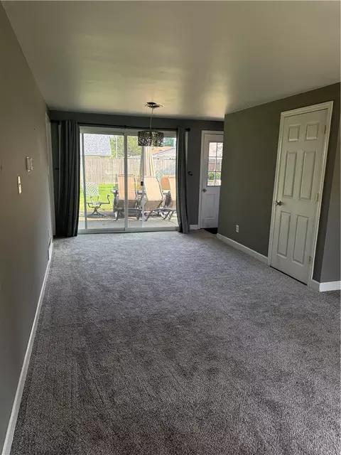 Living - 813 E Stroop Rd, Kettering, OH 45429 photo 2 of 4