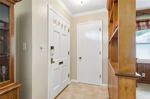 Entry Way - 4048 Upham Rd, Kettering, OH 45429 photo 1 of 2