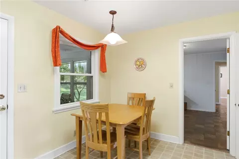 Dining - 4048 Upham Rd, Kettering, OH 45429 photo 2 of 2