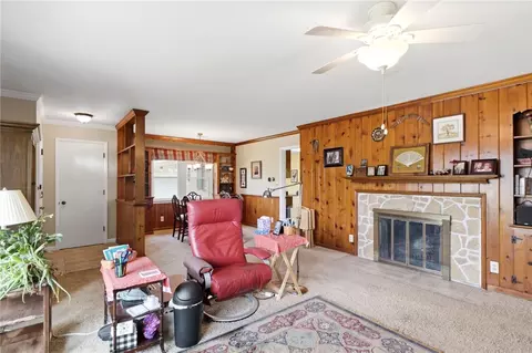 Living - 4048 Upham Rd, Kettering, OH 45429 photo 3 of 3