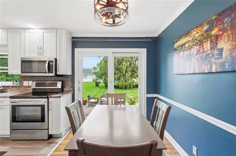 Dining - 413 N Bromfield Rd, Kettering, OH 45429 photo 2 of 2