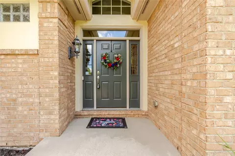 Entry Way - 900 Eagle Run Dr, Centerville, OH 45458 photo 1 of 3