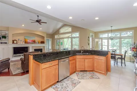 Kitchen - 900 Eagle Run Dr, Centerville, OH 45458 photo 1 of 5