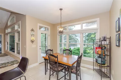 Dining - 900 Eagle Run Dr, Centerville, OH 45458 photo 4 of 4