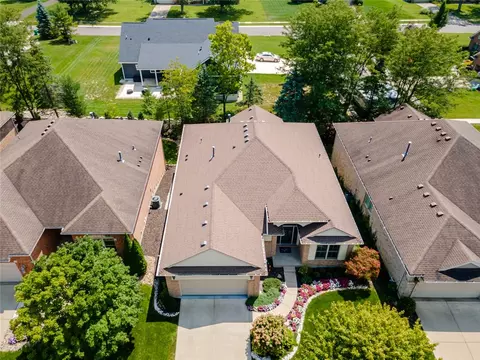 View/Area - 900 Eagle Run Dr, Centerville, OH 45458 photo 1 of 4