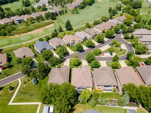 View/Area - 900 Eagle Run Dr, Centerville, OH 45458 photo 3 of 4