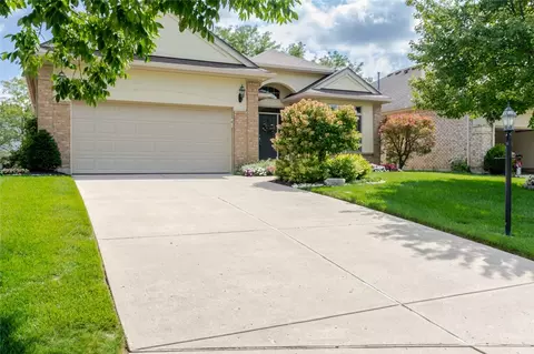 Exterior - 900 Eagle Run Dr, Centerville, OH 45458 photo 11 of 11