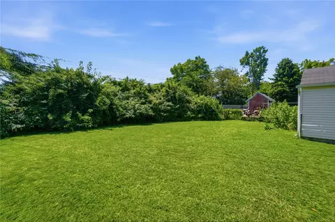 Exterior - 2348 N Aragon Ave, Kettering, OH 45420 photo 11 of 13
