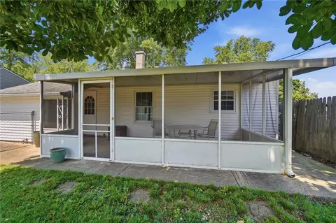 Exterior - 2348 N Aragon Ave, Kettering, OH 45420 photo 6 of 13