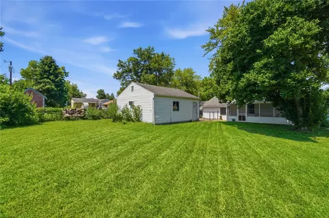 Exterior - 2348 N Aragon Ave, Kettering, OH 45420 photo 10 of 13