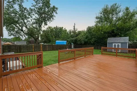 Exterior - 4119 Lefevre Dr, Kettering, OH 45429 photo 2 of 7
