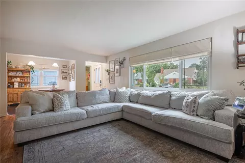 Living - 4119 Lefevre Dr, Kettering, OH 45429 photo 3 of 3