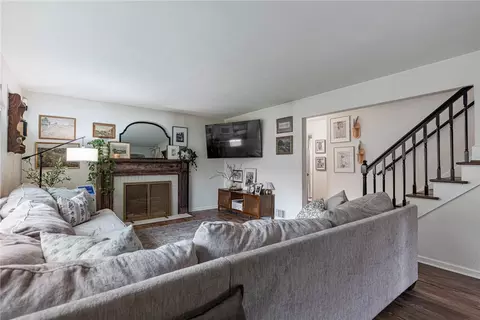 Living - 4119 Lefevre Dr, Kettering, OH 45429 photo 1 of 3