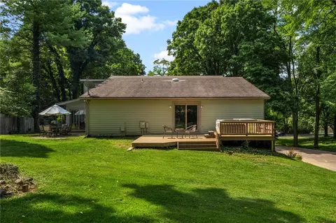 Exterior - 303 E Whipp Rd, Centerville, OH 45459 photo 10 of 13