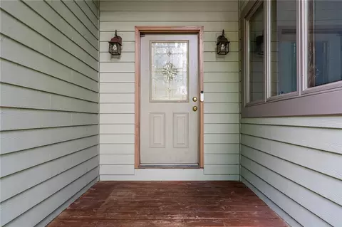 Exterior - 303 E Whipp Rd, Centerville, OH 45459 photo 6 of 13