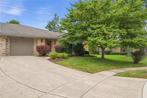 1327 Quail Bend Cir, Kettering, OH 45429 photo 2