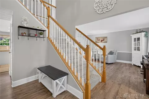 Entry Way - 205 Steeplechase Dr, Springboro, OH 45066 photo 2 of 2